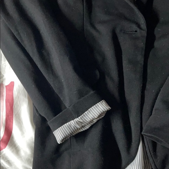 H&M blazer - Picture 2 of 3